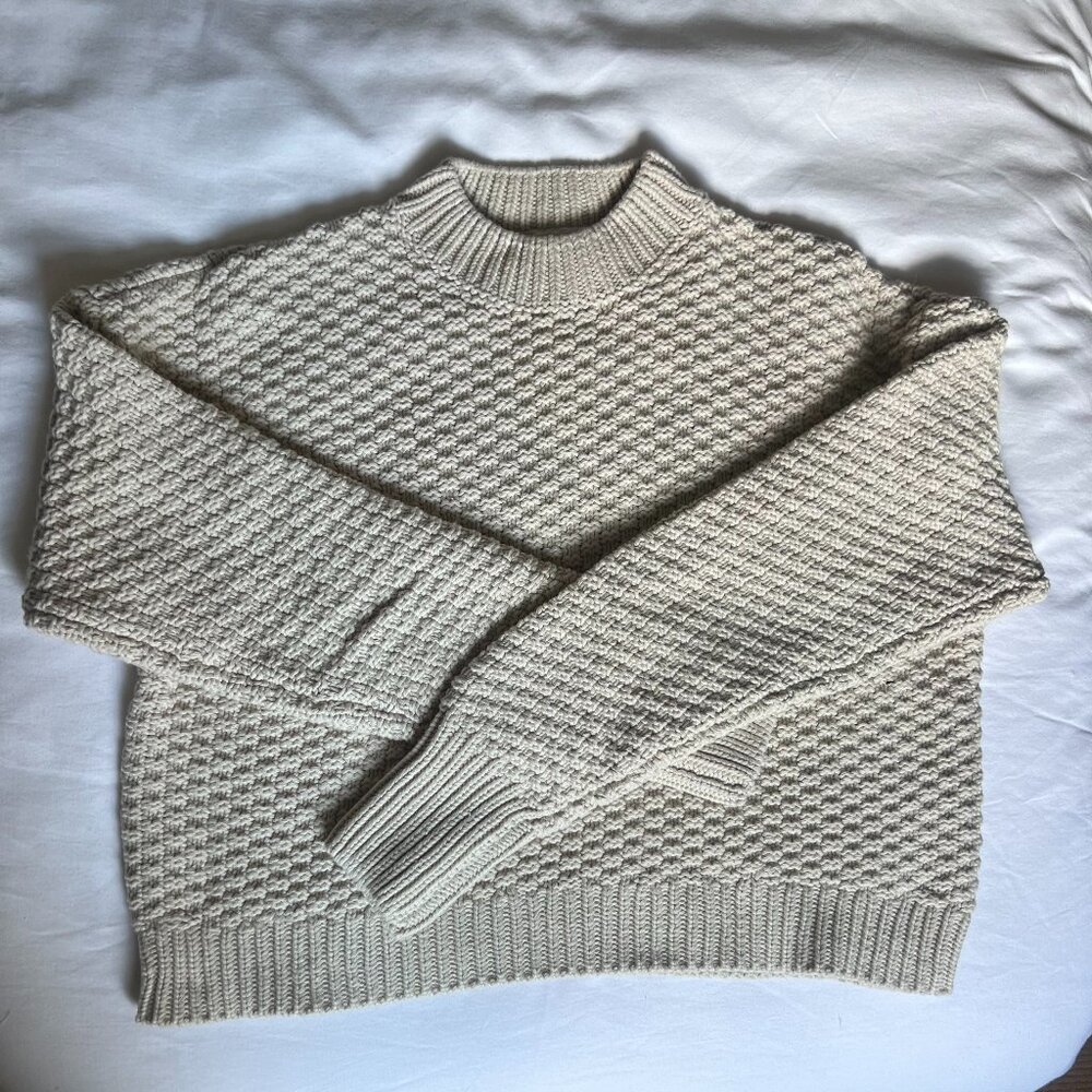 Cream Dissh Sweater, Size Small